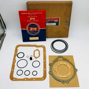 Kaiser Jeep 937562 Gasket and Oil Seal Kit Group 17A-01 OEM New Old Stock NOS 1