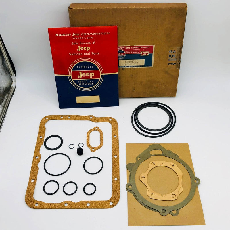 Kaiser Jeep 937562 Gasket and Oil Seal Kit Group 17A-01 OEM New Old Stock NOS 1