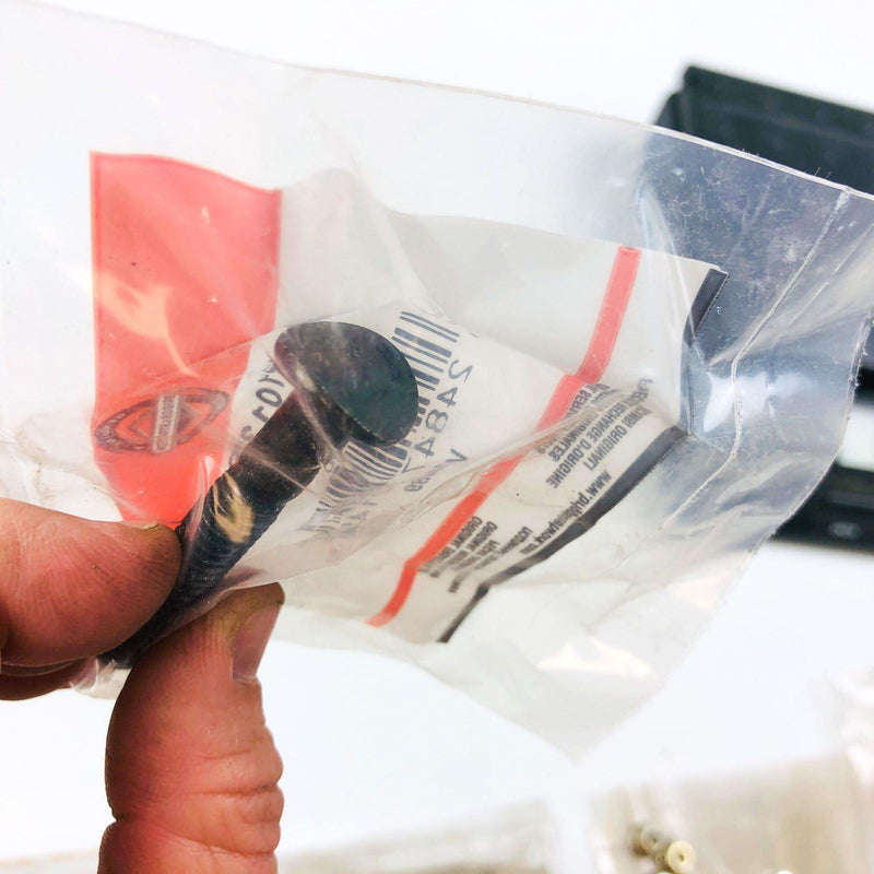 Briggs and Stratton 7091013SM Screw Curved Head 1/4-20 x 1-7/8 NOS USA Made 5