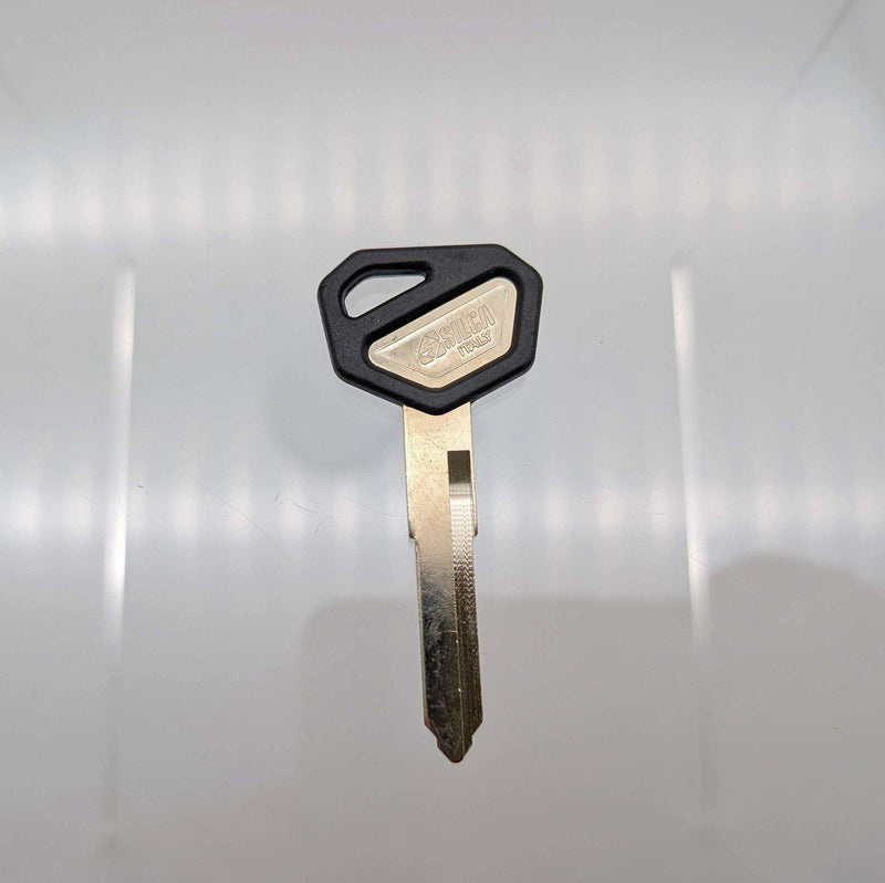 2x Ilco KW15BP Key Blanks Plastic Head for Some Kawasaki Suzuki Bikes 1