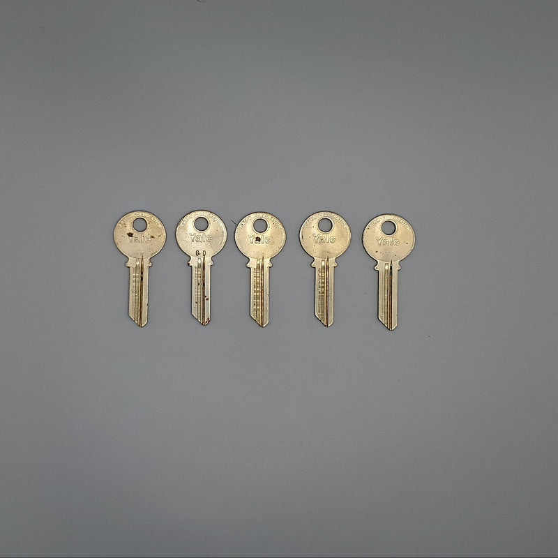 5x Yale RN8 Key Blanks GD Keyway Nickel Silver 5 Pin NOS 3