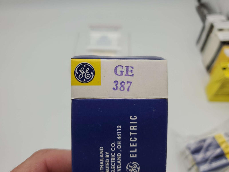 GE 387 Mini Bulbs 1 Watt T1 3/4 Midget Flange 28V Pack of 10 3