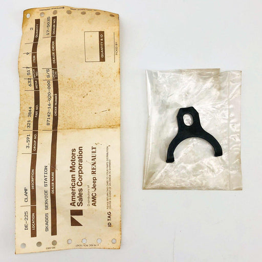 AMC Jeep 3212844 Clamp for Speedometer Cable and Pinion Manual Trans OEM NOS 1