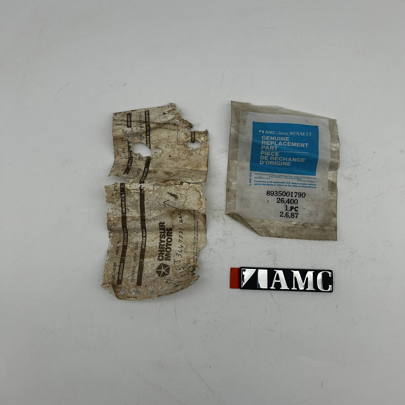 AMC Jeep 35001790 Nameplate Emblem Group 26.400 OEM New Old Stock NOS Open