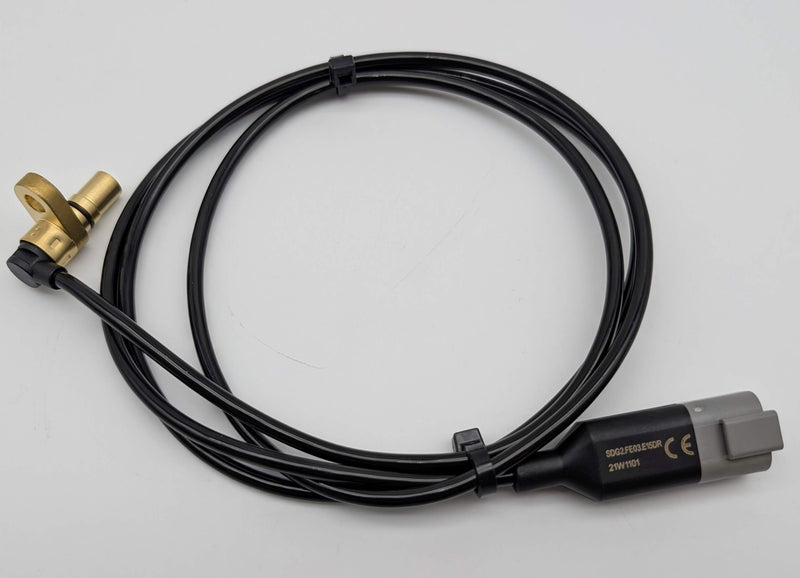 Rhein Tacho SDG2.FE03.E15DR Hall Effect Speed Sensor 1.5 Meter DT04-4P Connector