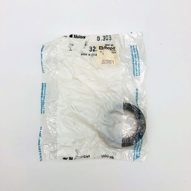 AMC Jeep 3239074 Retaining Ring for Rear Axle Shaft OEM NOS 81-86 Cher Wag Com 4