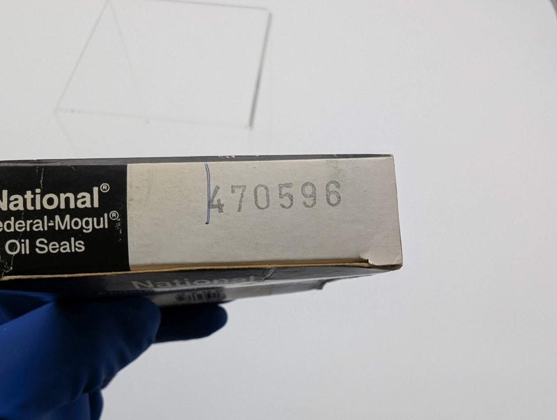 National 470596 Radial Shaft Seal 1.687" Bore 2.839" OD 0.469" Width NBR Lip 4