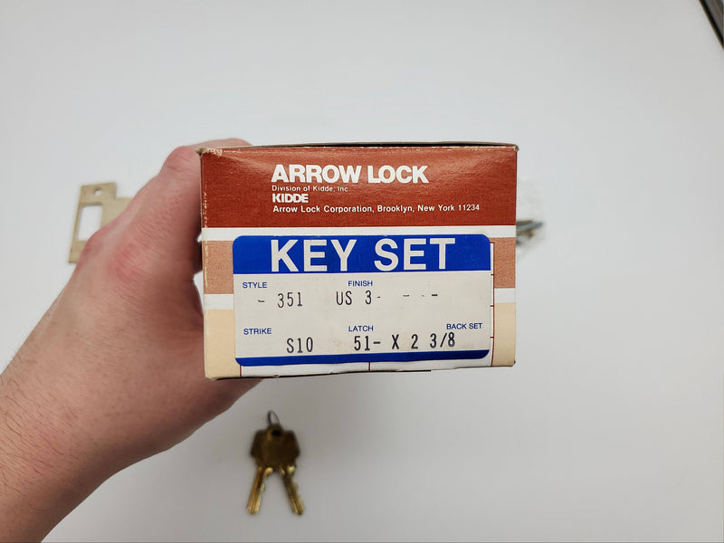 Arrow Entry Door Knob Lock Bright Brass 2-3/8" Backset 351 Cylindrical Lockset