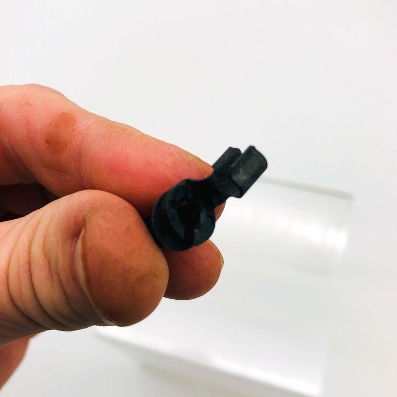 AMC Jeep 4004532 Clip and Bushing for Tailgate Handle OEM NOS 81-86 Loose No Pkg 4