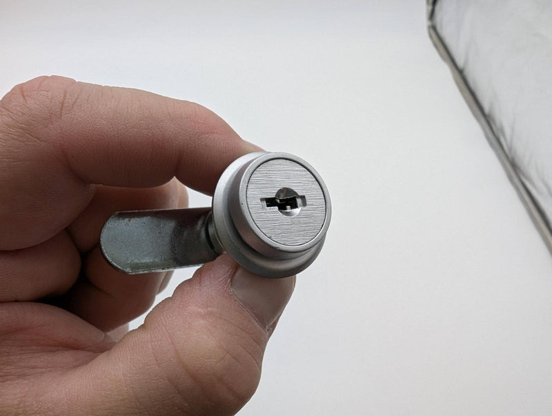 CCL B15752 Cam Lock 7/8" Dia 15/16" Len Satin Chrome CAT74 Keyed Alike