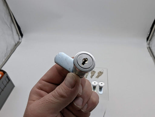 5x National Cam Locks 3/4" Length 5/8" Diam 1-1/4" L Straight Cam Keyed Alike 2