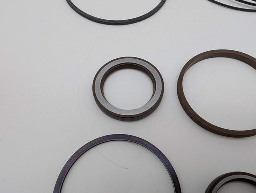 White / Danfoss 600555000 Seal Kit for DR 600 & 620 Series Orbital Motors OEM 2