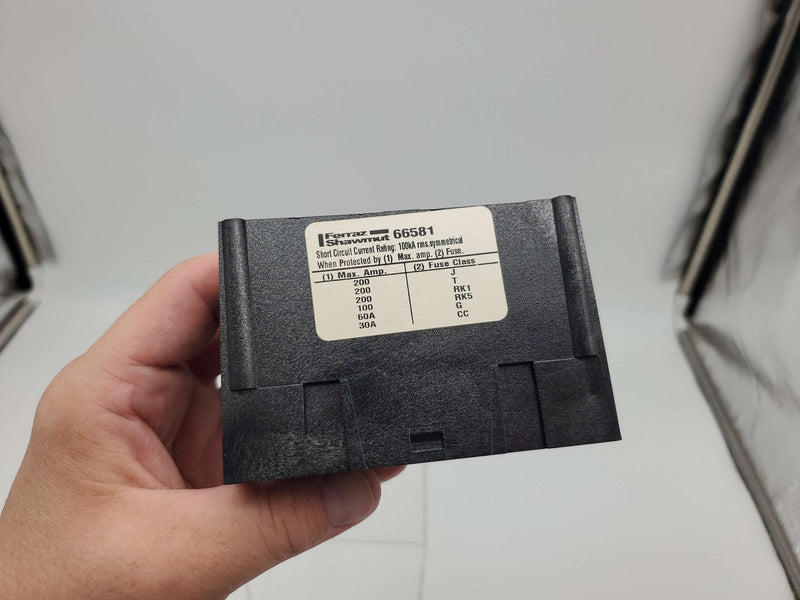 Mersen 66581 Power Distribution Block 1 Pole 175A 600V Screw Mount 3