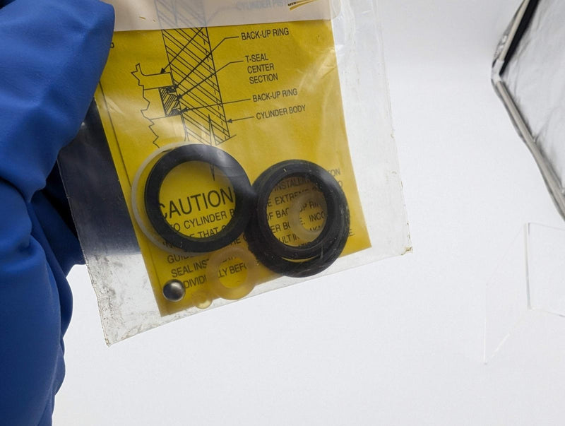 Vektek 60-1512-02 Seal Kit for 15-2213-01 Double Acting Swing Clamp 2