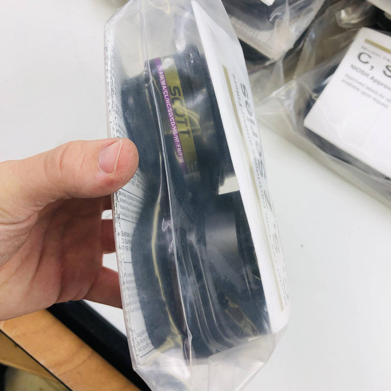 Scott 7422-SD1 Respirator Cartridges Model 742 C, S, Z Ser Olive/Magenta NIOSH Bulk Lot of 28 6