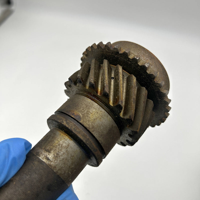 Jeep 941666 Main Drive Gear Transmission 18 Teeth OEM NOS Borg Warner Open