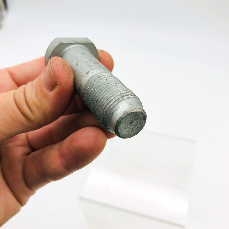 New Holland 44011089 Wheel Stud OEM New Old Stock NOS Loose No Pkg