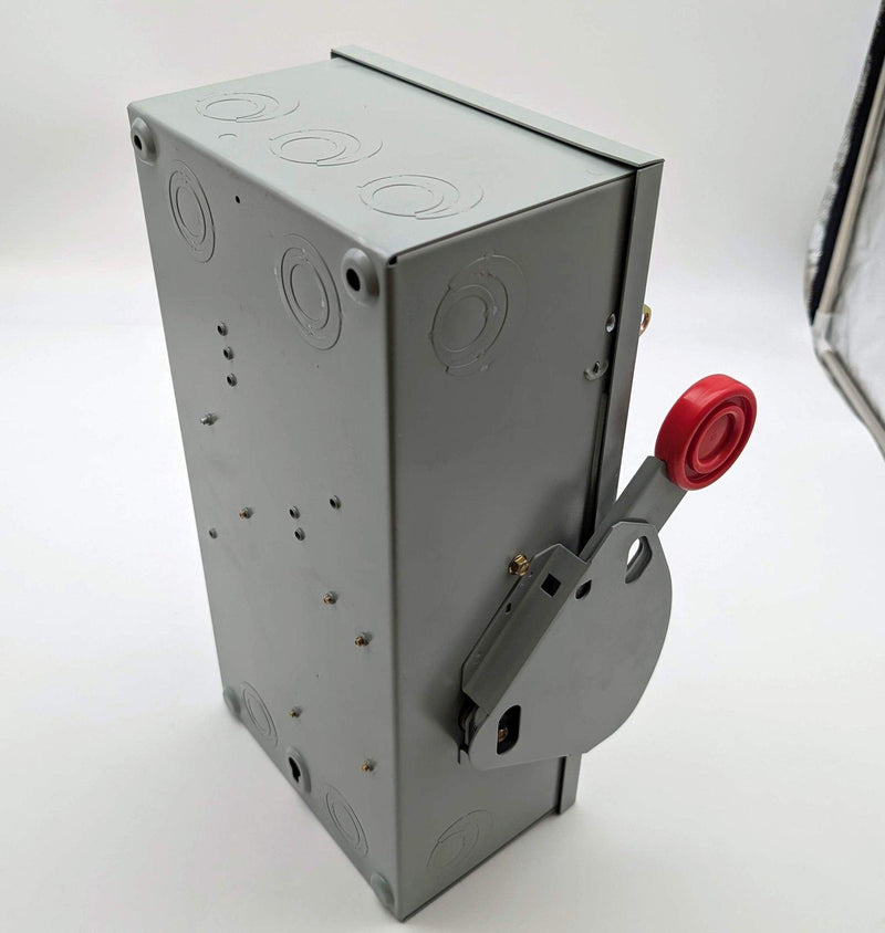 Eaton DH262UGK 2-Pole Non-Fusible Safety Switch 60A 600V 15.8" H 7.75" W 5.25" D