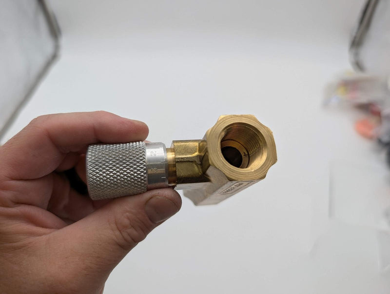 Parker 003371003 337 1/2" NPT In-Line Flow Control Valve Brass Micrometer Adjust