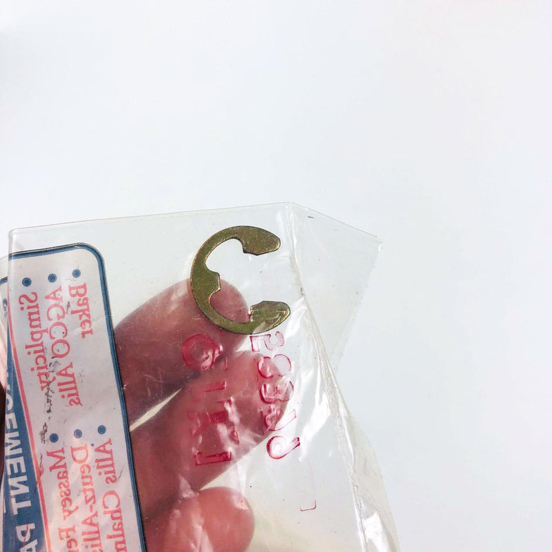 Simplicity 158399 Retainer Ring 1/2 OEM NOS Replaced by 703976 Sealed 2