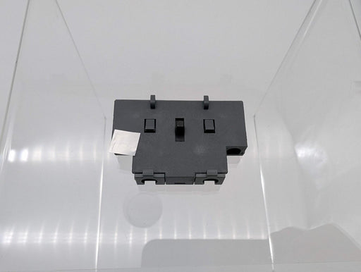 ABB 0A2G11 Auxialiary Contact 16A 600VAC 1NO / 1NC Snap On 2