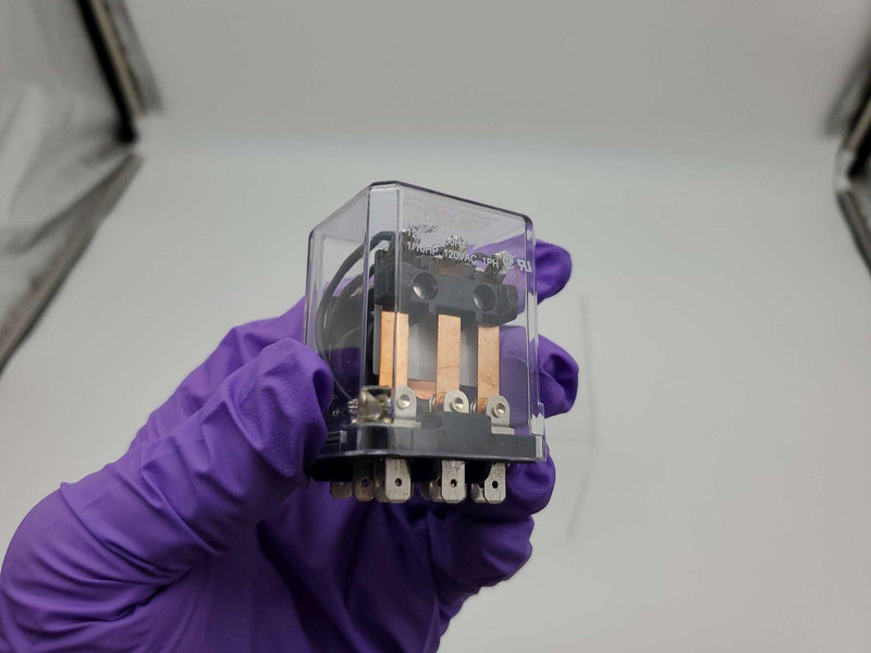 Carrier HN 61KL 615 Pilot Relay 250VAC 3A / 125VAC 5A HN61KL615 OEM 3