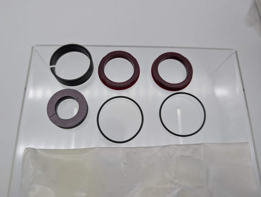 Parker PK032P1D01 P1D Piston Seal Kit 32mm for P1D Series Air Cylinders 2