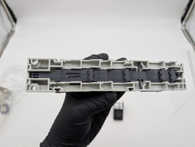 Eaton XTPAXTPCC Mechanical Adapter & DIN Rail Connection Bracket for XTPR Motors 2