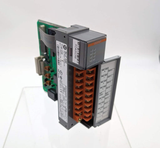 Allen Bradley 1746-OX8 SLC 8 Point Digital Output Module 5 - 125VDC 5 - 265VAC 1