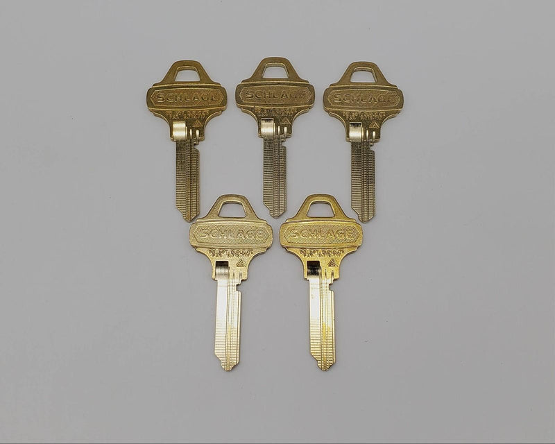 Lot of 18 Schlage 35-016 C100 & C200 Series Key Blanks 1