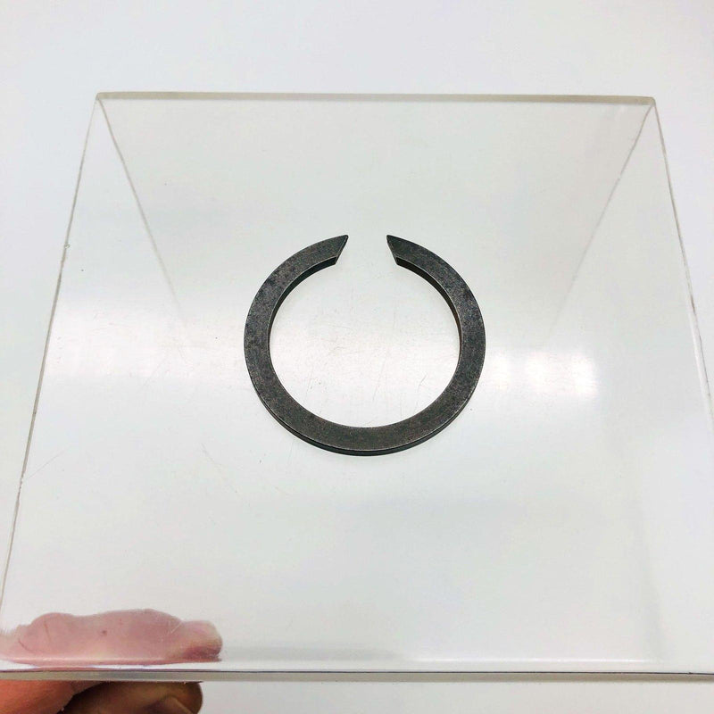 AMC Jeep 3182332 Snap Ring for Transmission Group 6.120 OEM New NOS Loose No Pkg 9