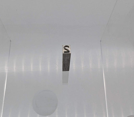 Misumi HCF4-28.5-2-F90 Engraving Block Punch Number 2 28.5mm Len 90 DEG Flange 1