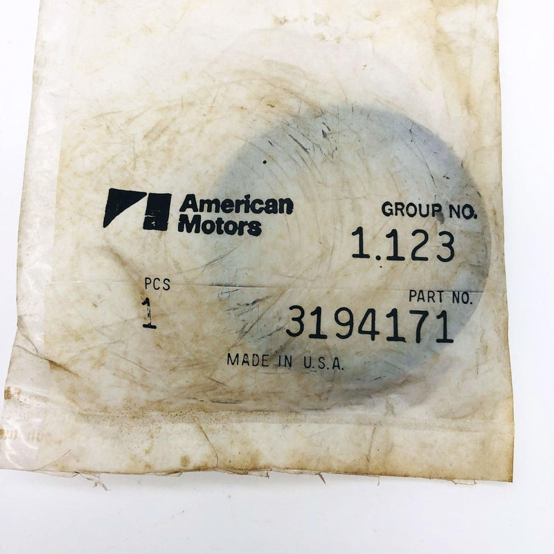 AMC Jeep 3194171 Oil Seal Crankshaft Front Engine OEM NOS 1972-74 Sealed 9