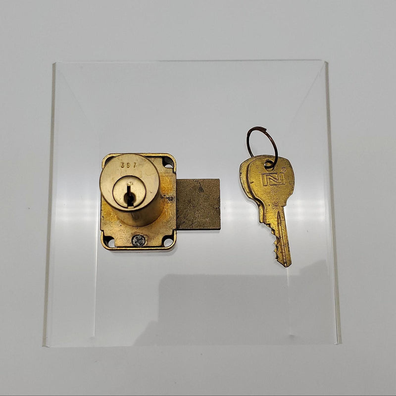 National Cabinet Door Lock Polished Brass 1-3/8"L x 7/8"D Cylinder Keyed Alike 1