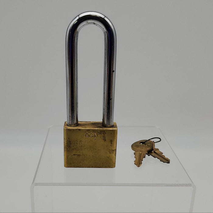 American K62 Padlock 1-5/8" Brass Body 3-1/8"L x .375"D Shackle Keyed Alike USA 2