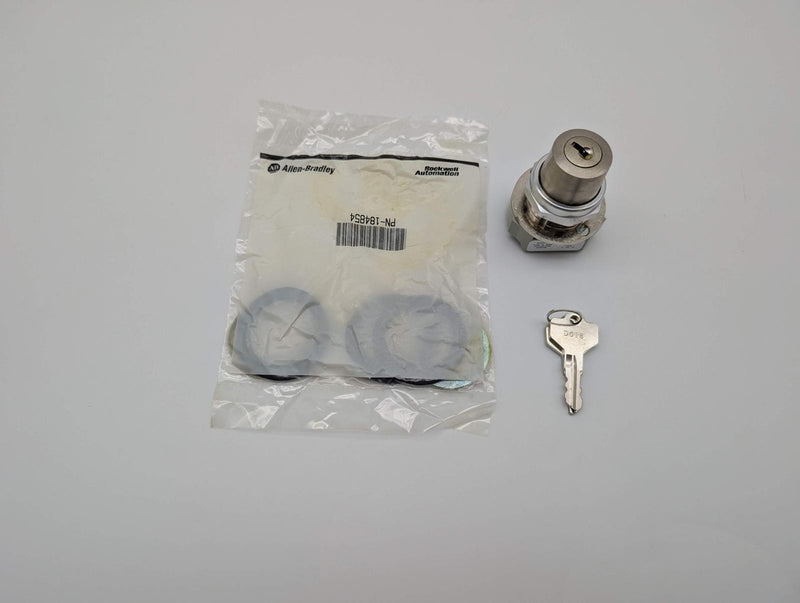 Allen Bradley 800T-J44 Key Operated Selector Switch 3 Position NEMA Type 4 & 13