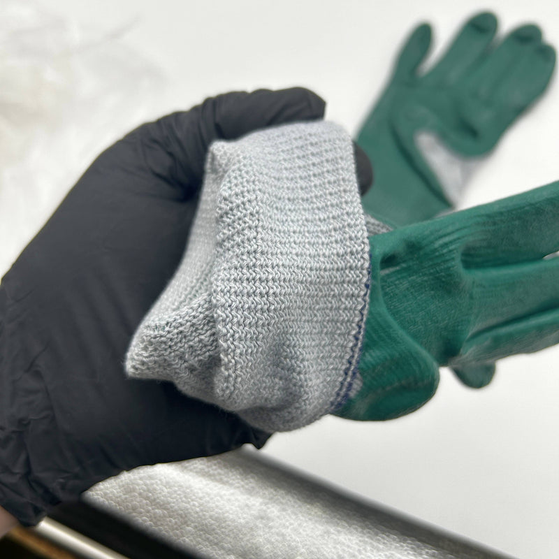 Showa Atlas 350S Cut Resistant Glove Size 7 Small Nitrile Palm 10 Gauge 12 Pairs