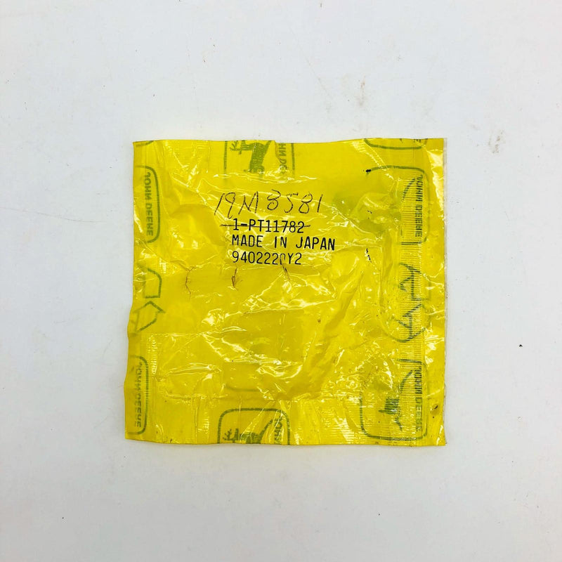 John Deere 19M8581 Screw Hex Head OEM NOS Replaces PT11782 Sealed 3