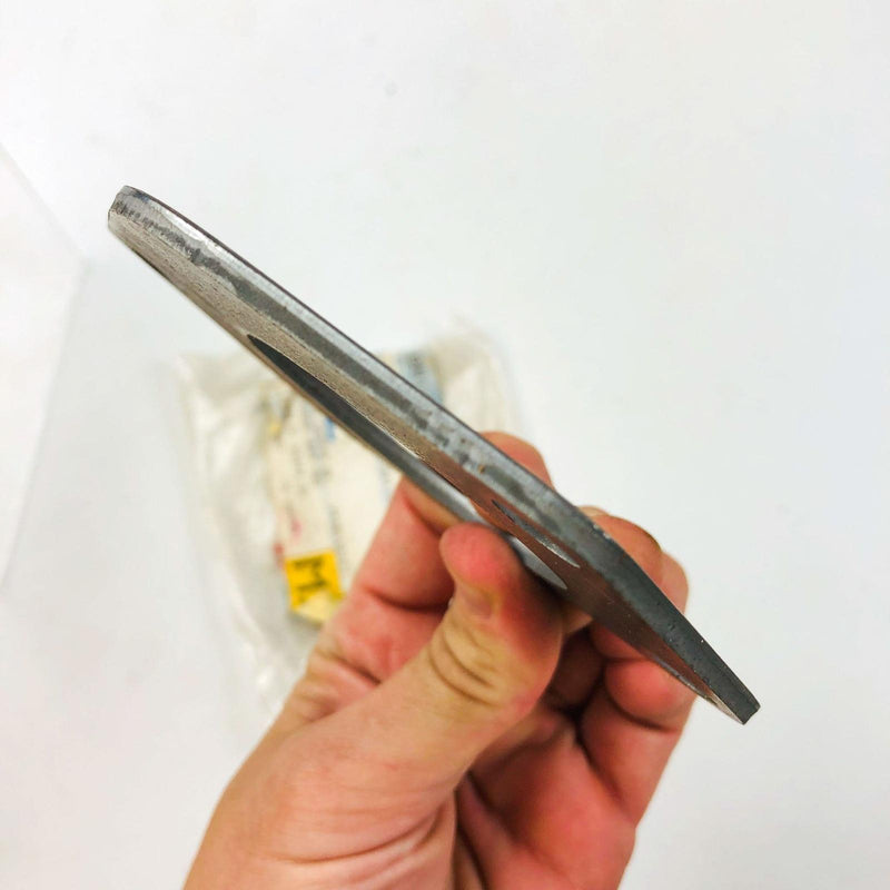 Mopar 83503022 Seal Retainer for Rear Axle Shaft OEM NOS AMC/Dana 35 XJ Bdy Open 2