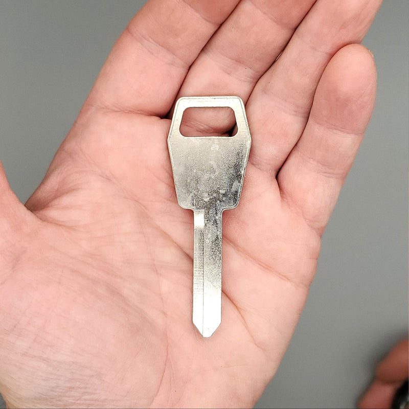 10x Ilco 1181FD Key Blanks Ford ZX2 1983-87 Mercury Lynx 83-86 Nickel Plated 2