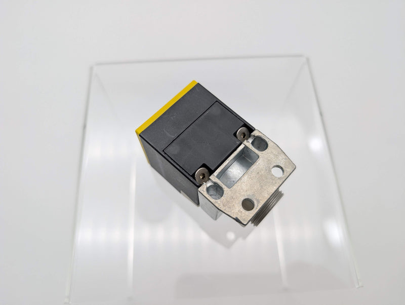 Turck NI25U-CK40-ADZ30X2-B1131 W/BS2.1 Inductive Proximity Sensor 25mm Range