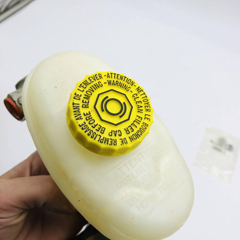 Mopar 4761941 Brake Master Cylinder Assembly OEM New Old Stock NOS Open 9