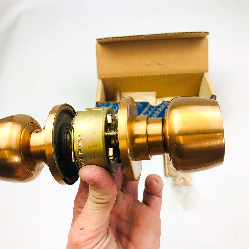 Yale Passage Closet Door Knob 5401 Brandywine US10 Satin Bronze New No Latch 9