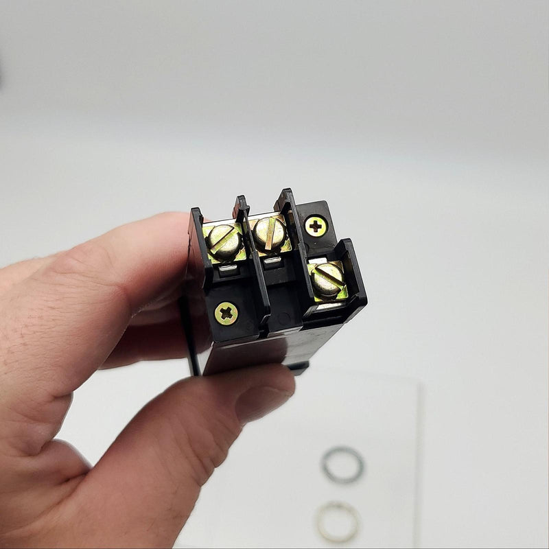 Allen Bradley 800T-PSDT16 Pilot Light Blue Lens Dual Input 120V 60Hz 110V 50Hz 3