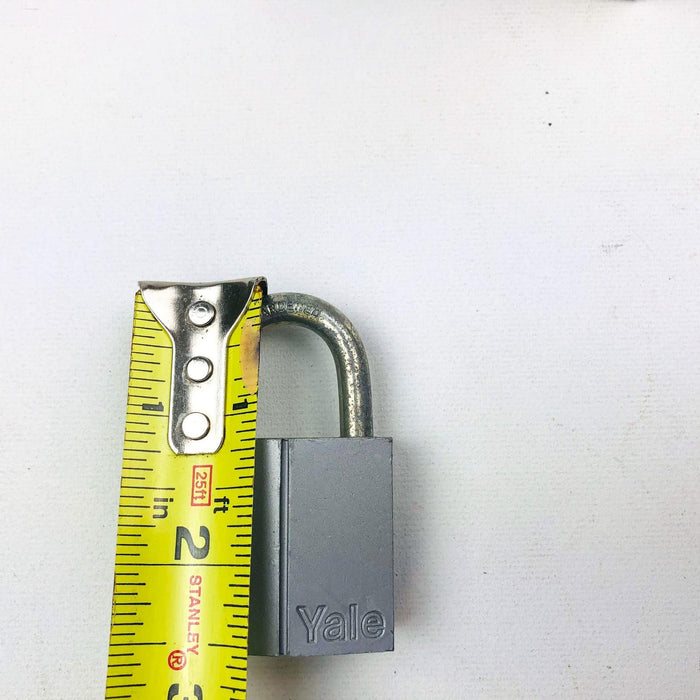 Yale Padlock 7113 7/8" Long x 0.25" Diam Shackle 1-1/2" Body Multi Tumbler USA 10