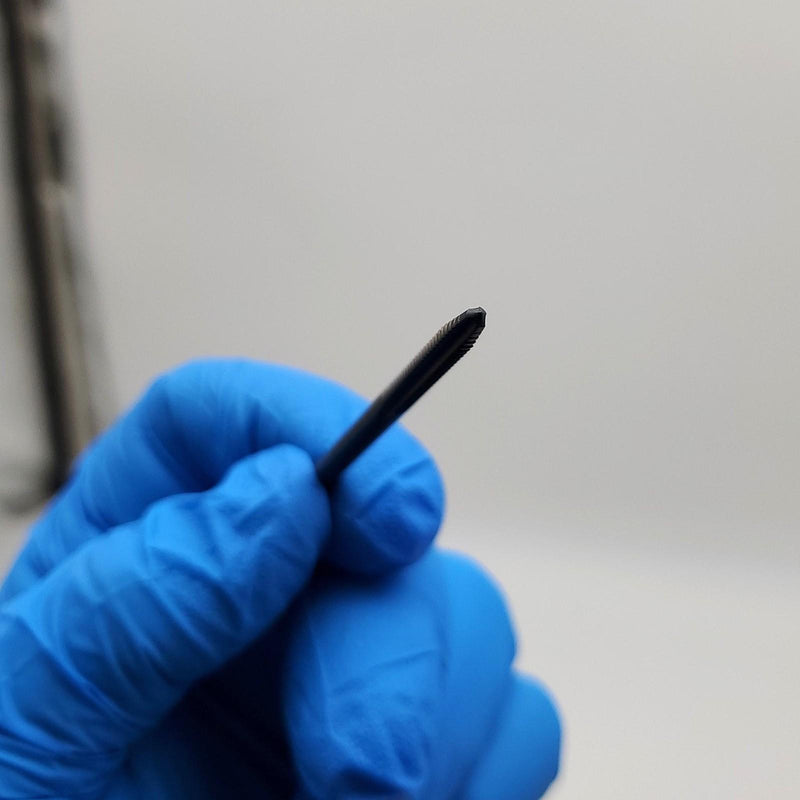 Widia #6-32 UNC 3 Flute Hand Tap 11/16" Thread Length 2" OAL HSS Oxide 19575 2