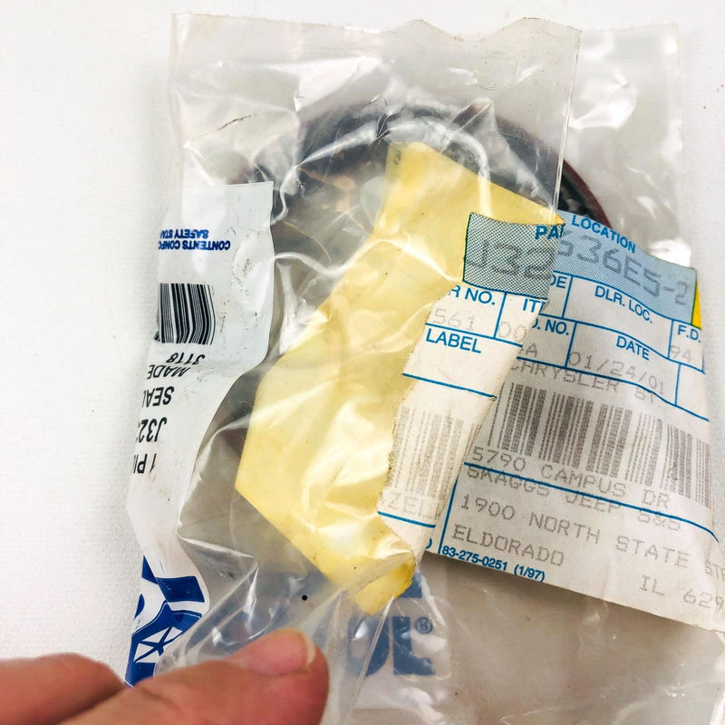 Mopar J3238137 Seal for Hub Front Brakes OEM NOS 1981-86 XJ Cher Wagon Coman 3