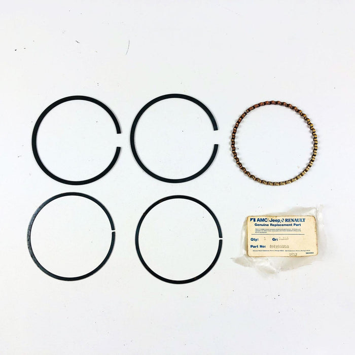 AMC Jeep 83500210 Ring Package Piston Standard 8350 0210 OEM NOS 1983-86 CJ 7-8 11