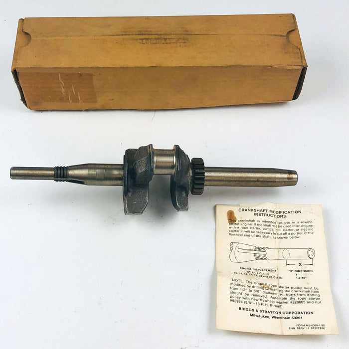 Briggs and Stratton 261400 Crankshaft with Timing Gear OEM NOS Replacd by 261718 1