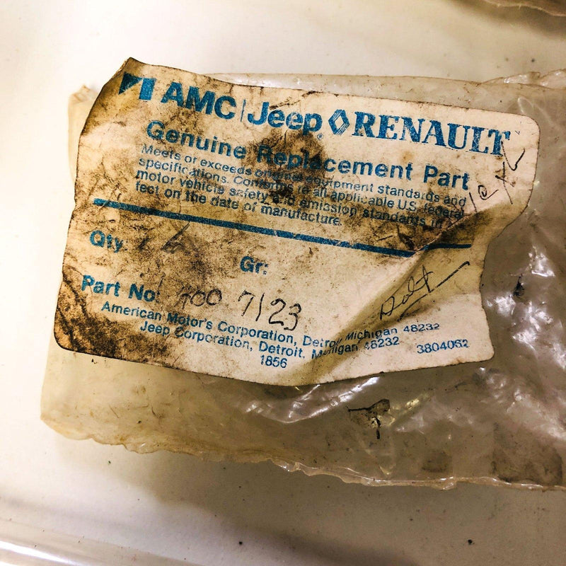 AMC Jeep 4007123 Bolt for Crankshaft Flywheel Piston OEM NOS 81-86 4cyl CJ 7-8 2